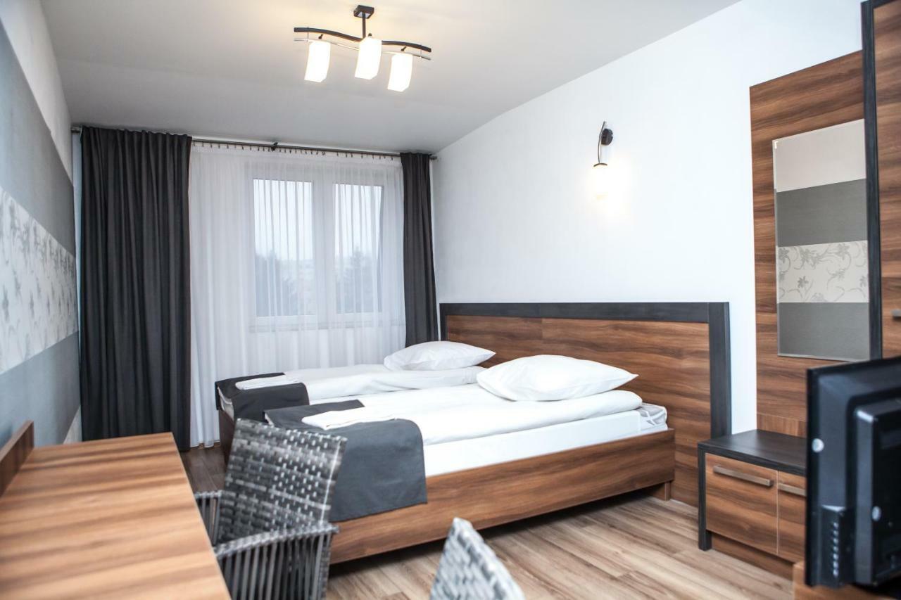 Hotel Bukowiec レギオノボ エクステリア 写真